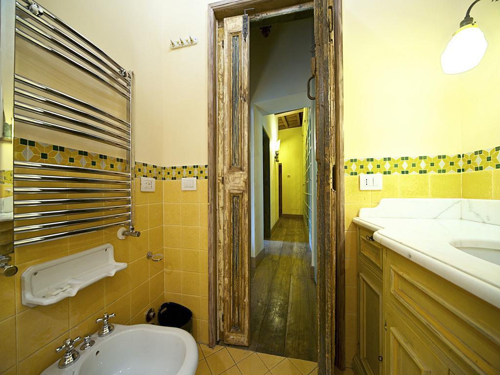 Charming Trastevere Apartment Roma Ngoại thất bức ảnh