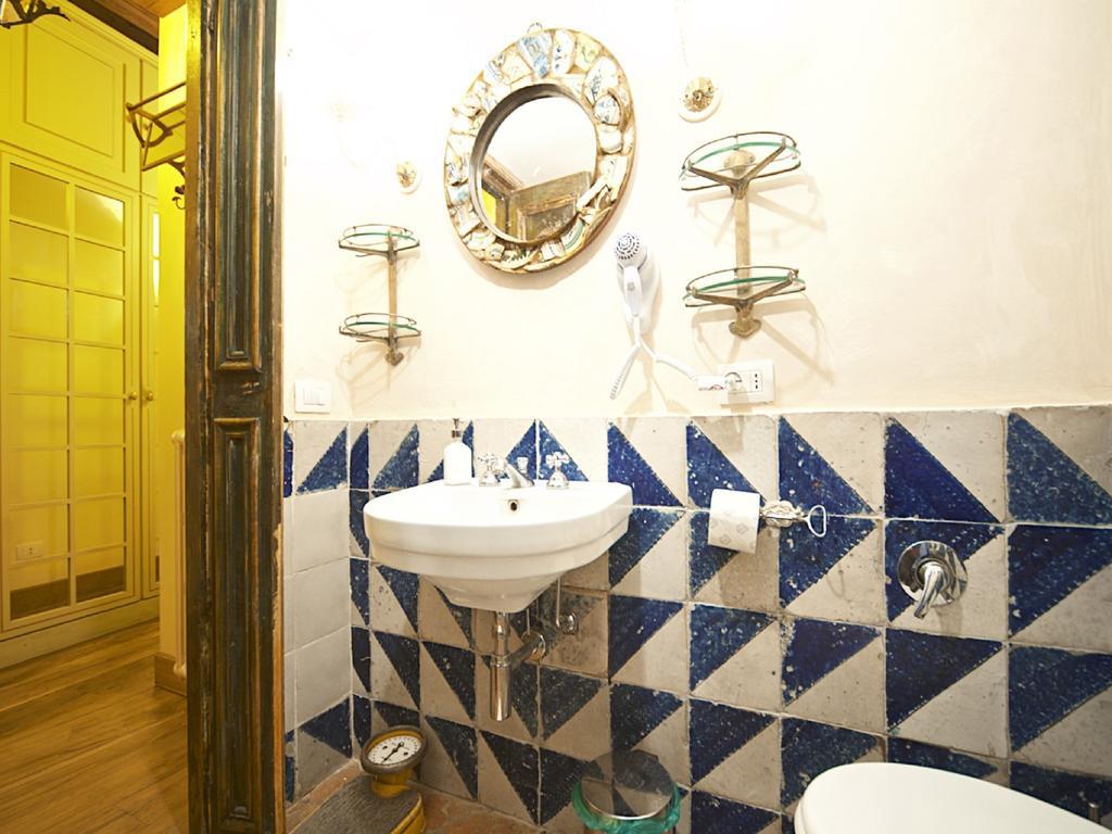 Charming Trastevere Apartment Roma Ngoại thất bức ảnh